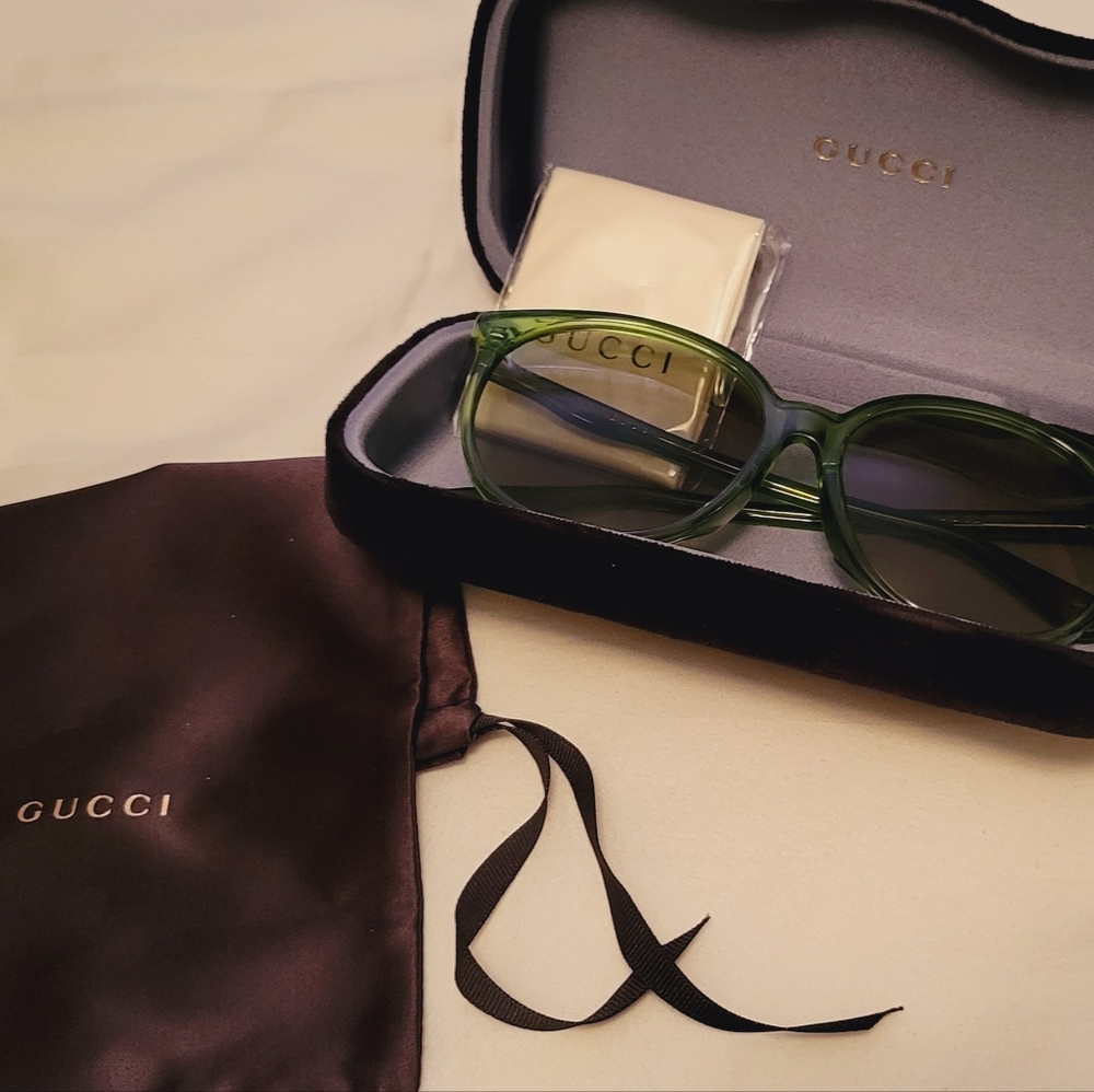 Gucci sunglasses